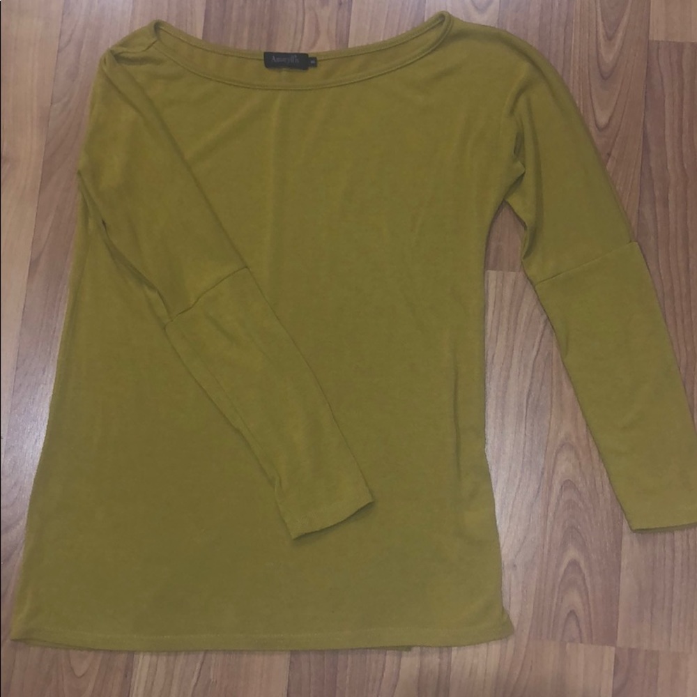 Long sleeve Women’s Top